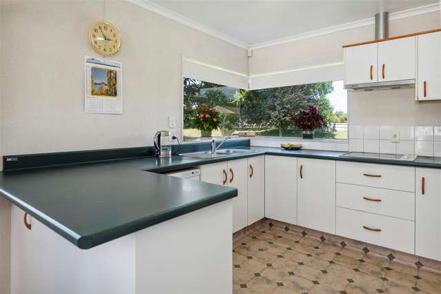 2B Hoyte Place Pukehangi_4