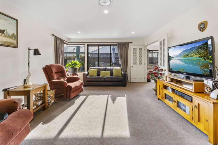 40 Tyree Drive Stoke_8