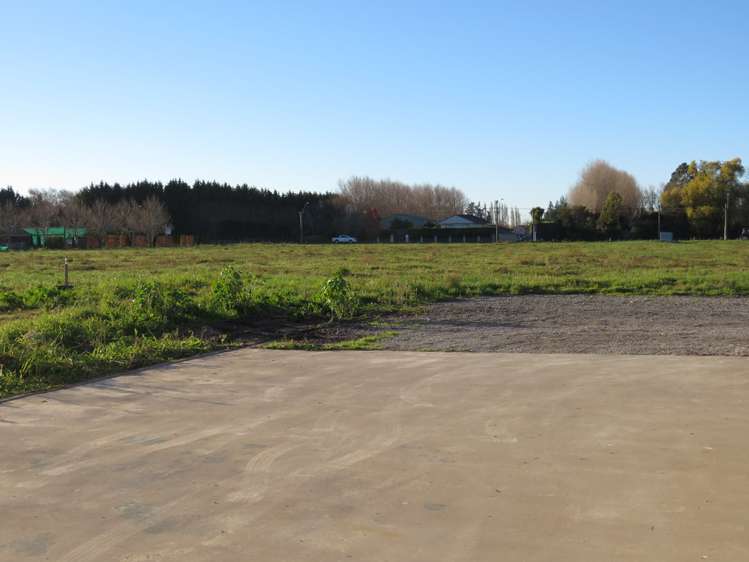 457 Sawyers Arms Road Harewood_2