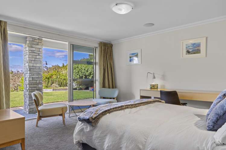 534 Gillespie Place Acacia Bay_4