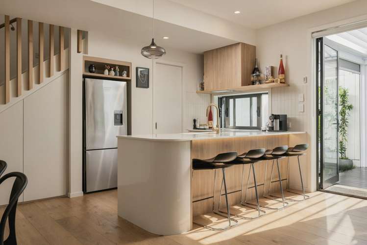 350D Point Chevalier Road_2