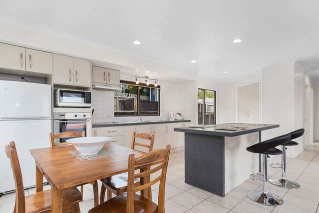 11 Meander Drive Welcome Bay_3