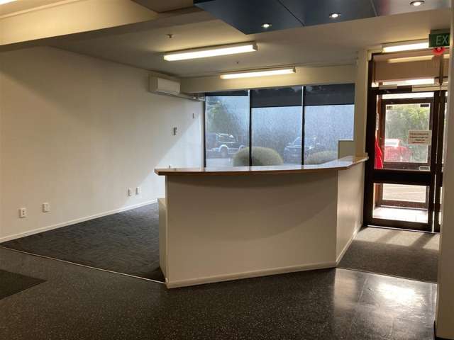 Ground Floor, 196 Middleton Road Glenside_2