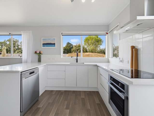 19 Mareretu Ave Patumahoe_4