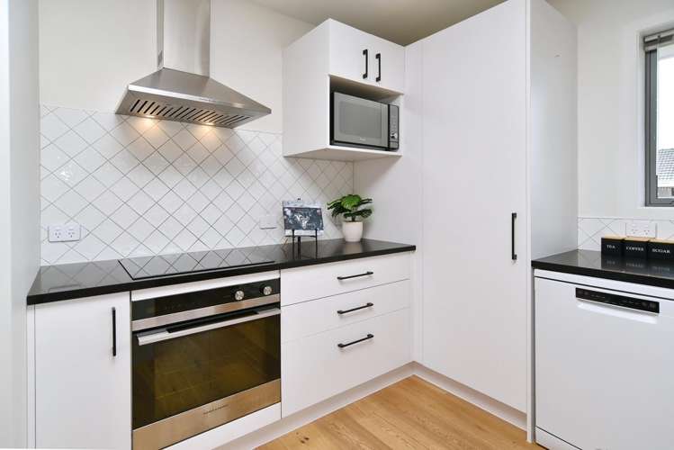 25 Dunstan Crescent Hornby_4