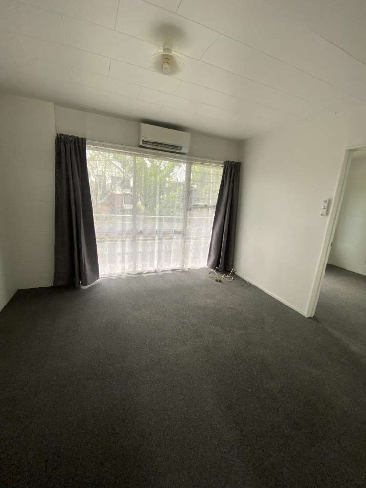 2/22 Hardley Street 10463_2