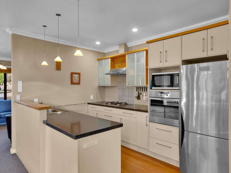 2 Cranmer Close Rototuna North_4