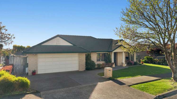 14 John Brooke Crescent_4