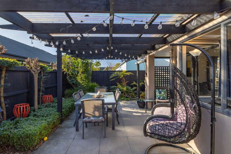 2/66 Broadhaven Avenue Parklands_9