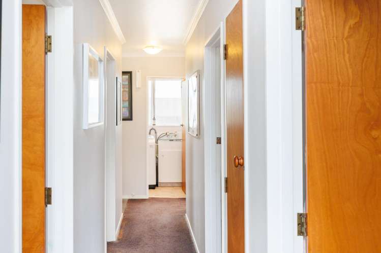 10 Heatherlea Heights Feilding_11