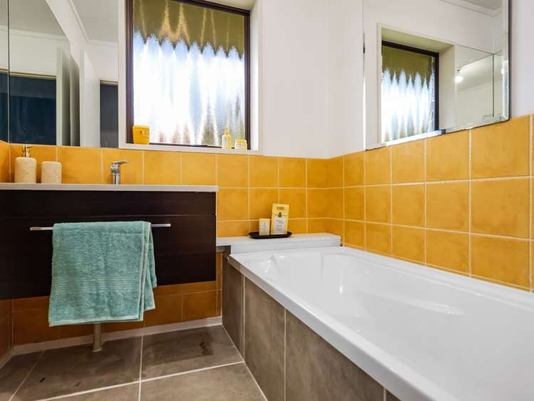 12 Stirling Place Dinsdale_31