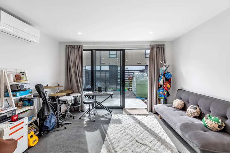 2/102 Ruskin Street Addington_2