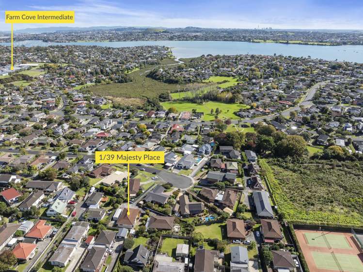 1/39 Majesty Place Half Moon Bay_19