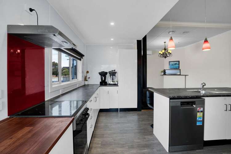 26 Disraeli Street_4
