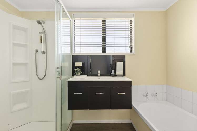 20 Tyree Drive Stoke_9