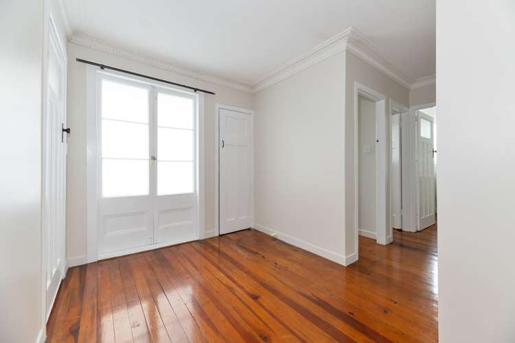 18 Falkirk Street Blockhouse Bay_17