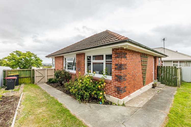 66 Andrew Street Marchwiel_14