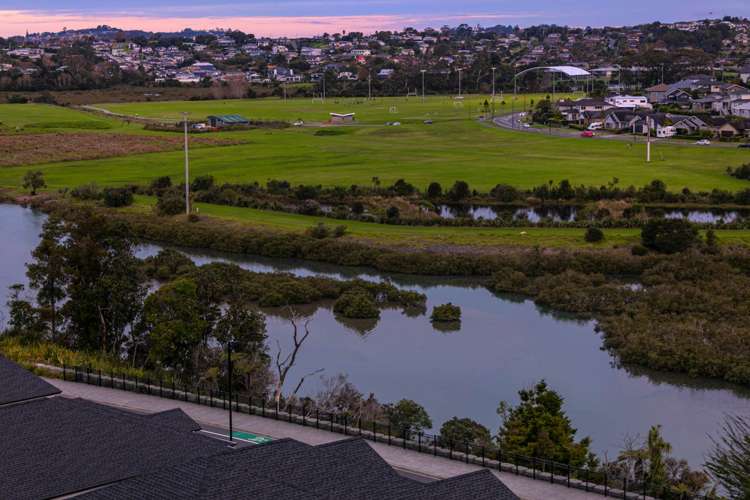 26 Cassidy Drive Orewa_30