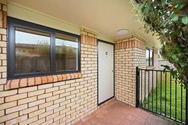 10C Yorkshire Road_1