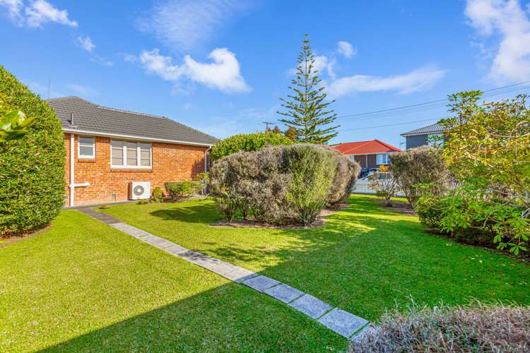 75 Titirangi Road New Lynn_6