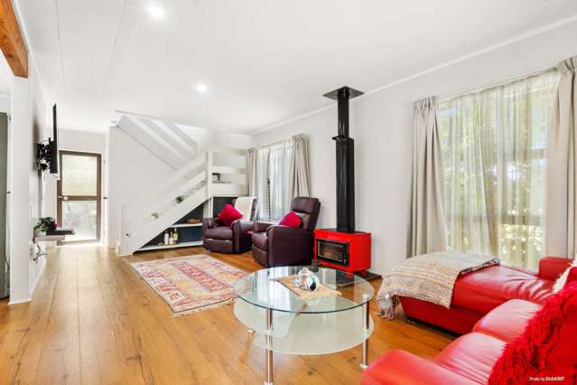 37 Glengarry Road Glen Eden_1