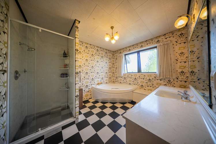 7 Tom Plato Drive Te Anau_21