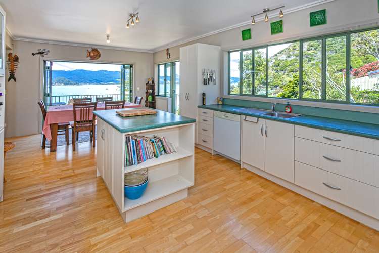 2445 Wyuna Bay Road Coromandel_12