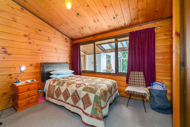 236 Murphys Line Featherston_14