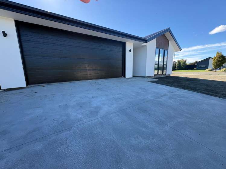  15 Stowe Lane Rolleston_13