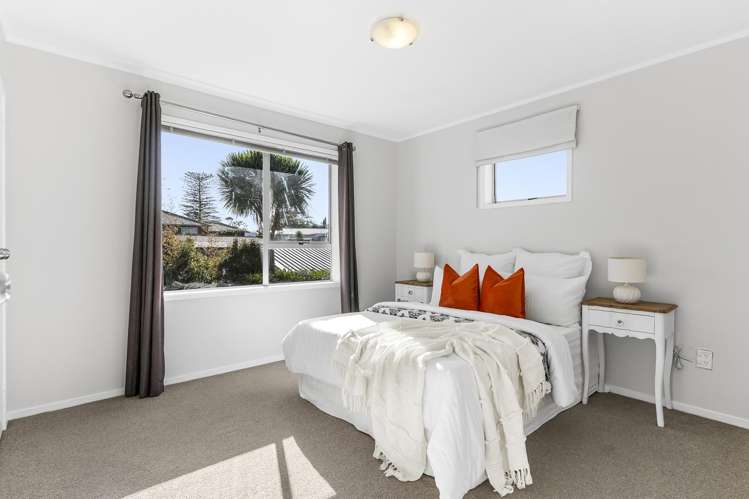 2/15 Sherie Place Howick_9