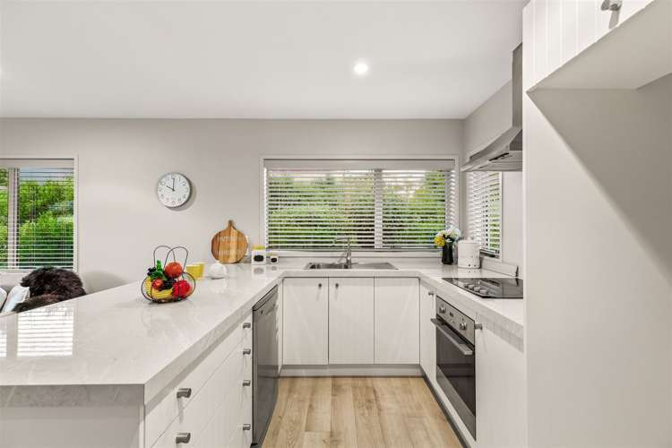 60 Muriwai Road Waimauku_16