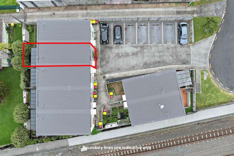 6/2 Brandon Road Glen Eden_16
