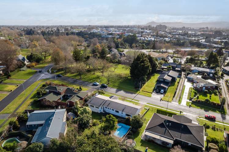 4 Byron Street Leamington_13