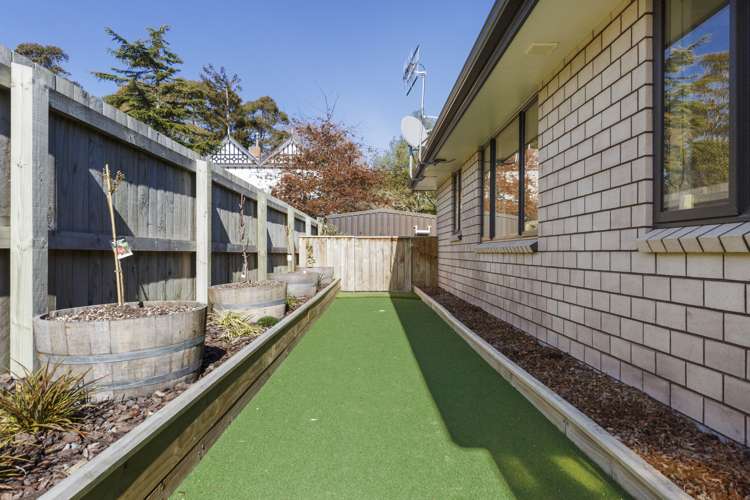 11 Mahi Grove Feilding_19
