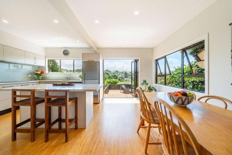 13 Bayview Road Paremata_2