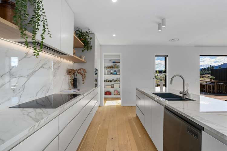 57 Pounamu Avenue Albert Town_2