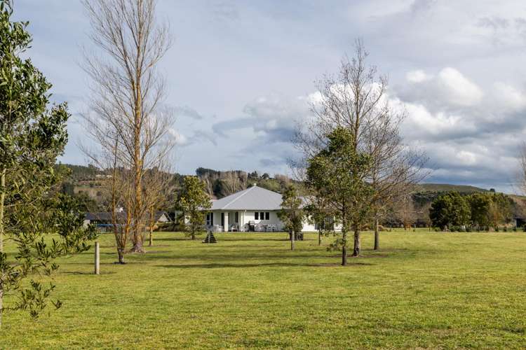 134 Kereru Road Maraekakaho_36