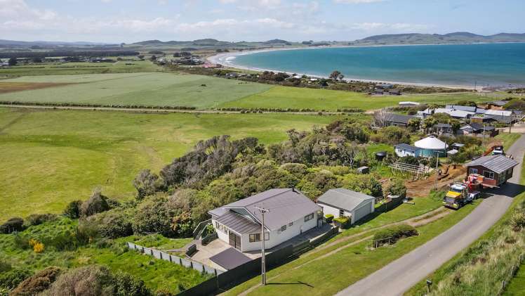 42 & 44 Bungalow Hill Road Colac Bay_26