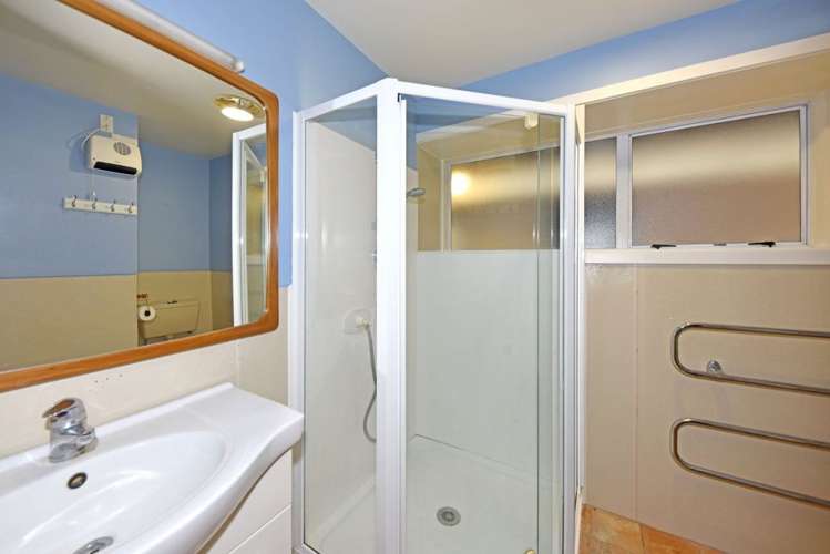 2/49 Tedder Avenue North New Brighton_18