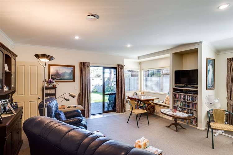 1 Weatherfield Mews Taradale_5