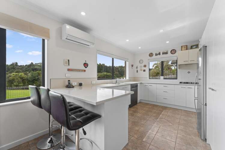 26 Norman Close The Gardens_9