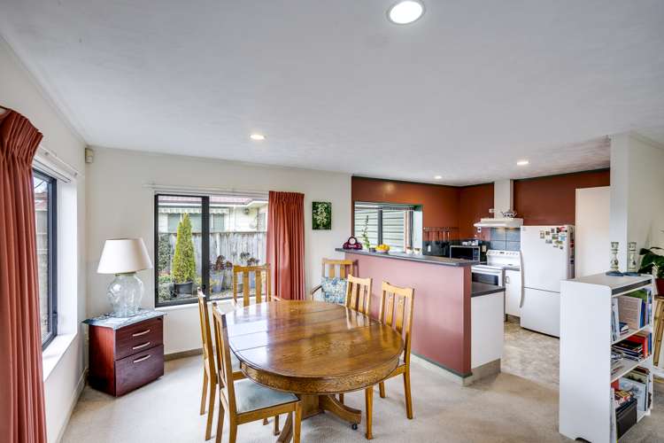 2/16 Alan Styles Place Greenmeadows_5