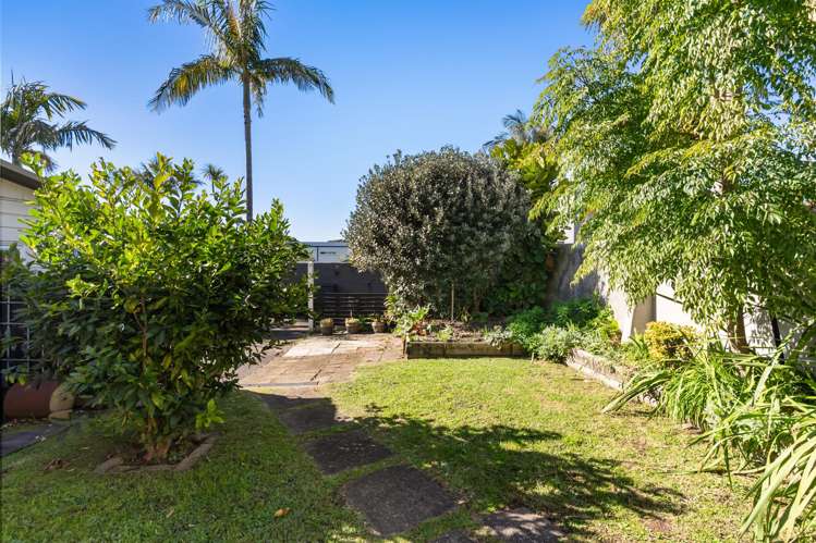 75 Wainui Avenue Point Chevalier_19