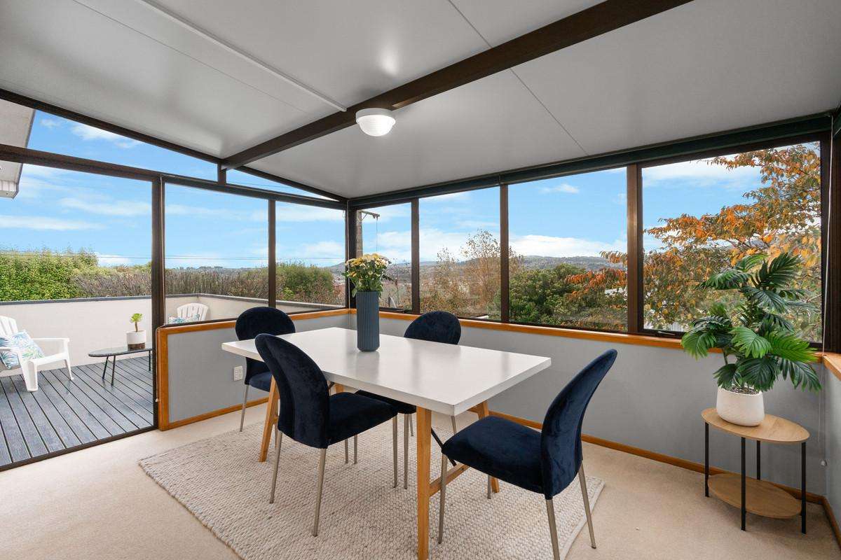 239 Highcliff Road_2