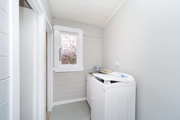 13 Karaka Street Tokomaru_19