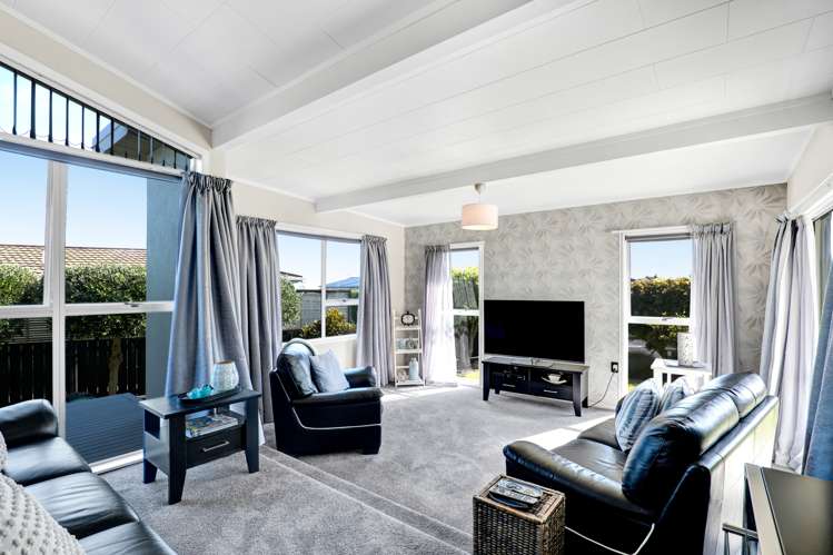 15 Leon Place Waitara_25