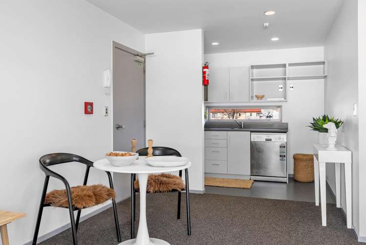 1/60 Stanmore Road Linwood_9