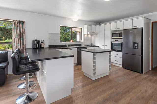 28 Tawhai Place Parahaki_2