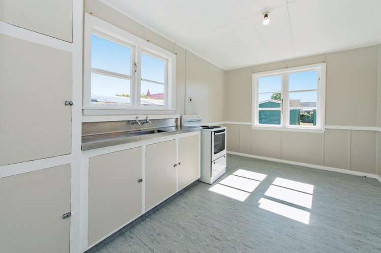 53 High Street Leeston_11