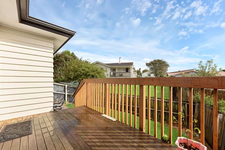 2/65E Metcalfe Road Ranui_18
